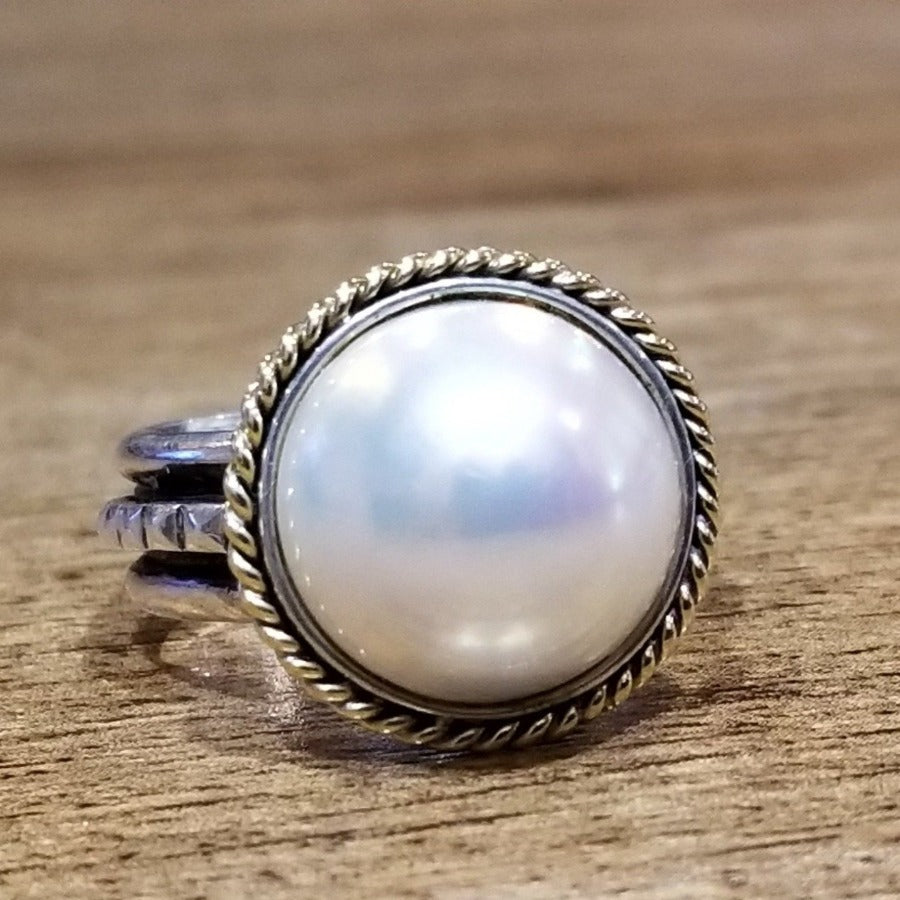 EXQUISITE MABE PEARL STERLING SILVER 14KT GOLD RING