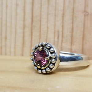 MODERN STERLING SILVER & MAGENTA SPINEL IN 18kt GOLD