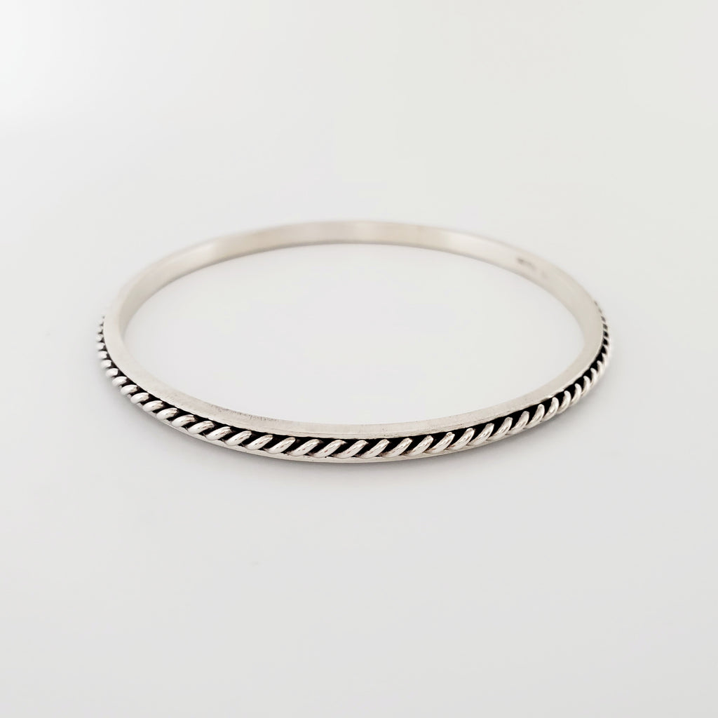 SOLID STERLING SILVER BANGLE WITH TWISTED WIRE